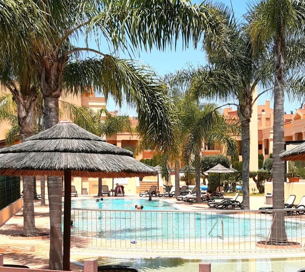 Luz Dina Luxury 2 Bedroom Apartment المظهر الخارجي الصورة
